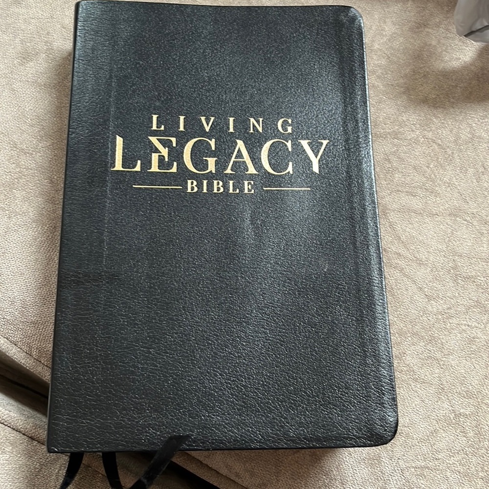 LIVING Legacy Bible Rod Parsley Gold Sides - Picture 1 of 2